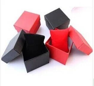 Една проста кутия за часа, Без лого, обикновена червено-черна кутия, за защита и защита часа, за опаковане на подаръци